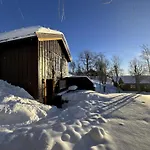 Perfect Couple's Hideaway In Nature! 度假居 *